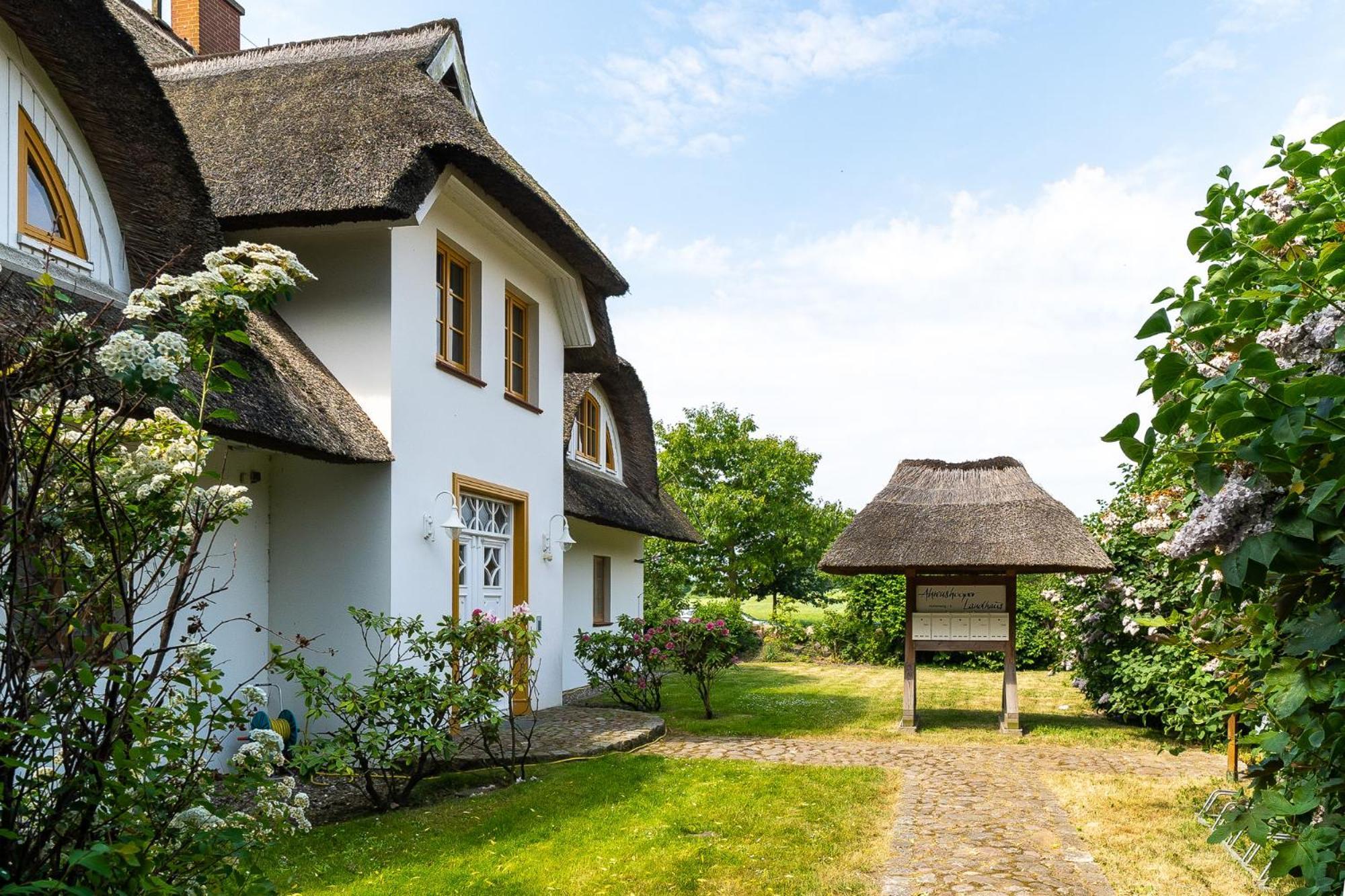 Ahrenshooper Landhaus 01 Exterior photo